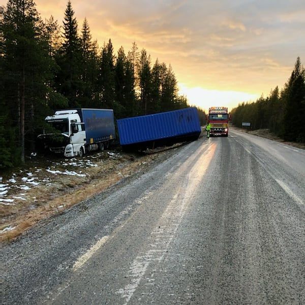 ASSISTANCEKÅREN TUNG LASTBIL - ASSI3