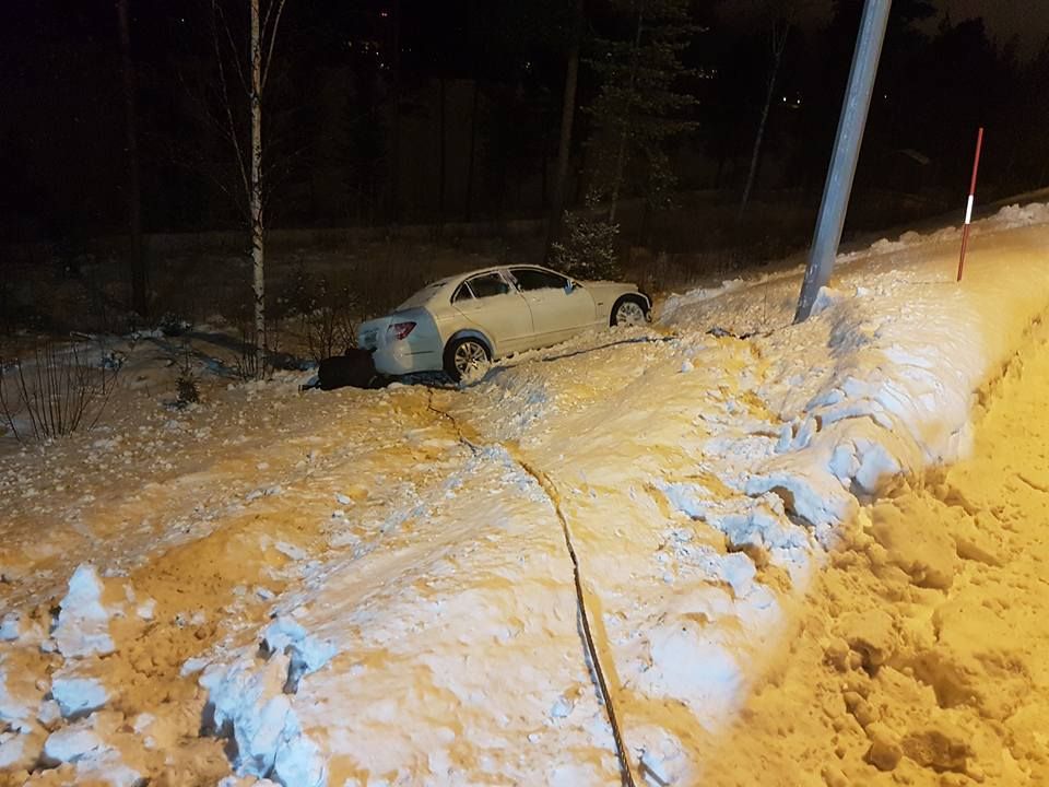 ASSISTANCEKÅREN PERSONBIL - ASSI1