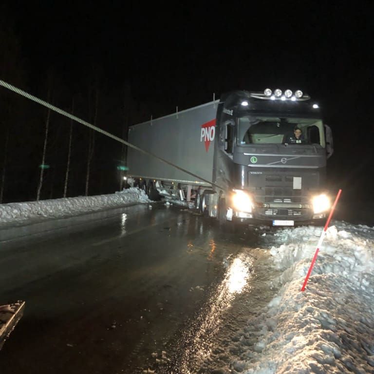 ASSISTANCEKÅREN TUNG LASTBIL - ASSI3