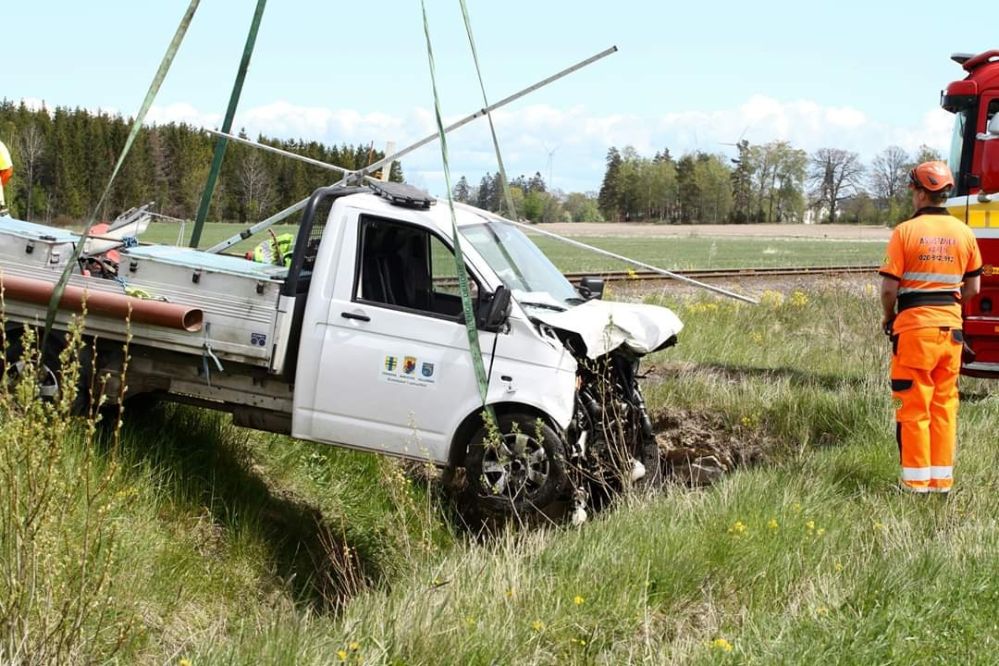 ASSISTANCEKÅREN LÄTT LASTBIL - ASSI2
