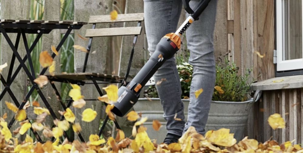WORX LÖVBLÅS 20V BATTERIDRIVEN - WX008